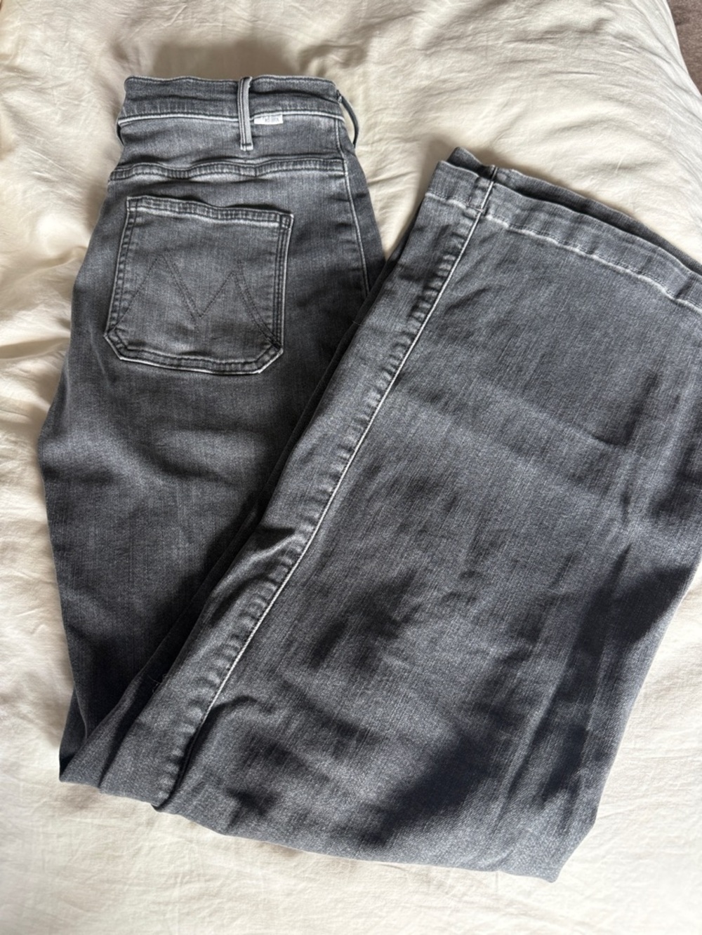 MOTHER Hustler Roller Patch Wide Leg Jeans in Washed Charcoal